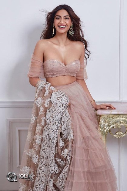 Sonam-Kapoor